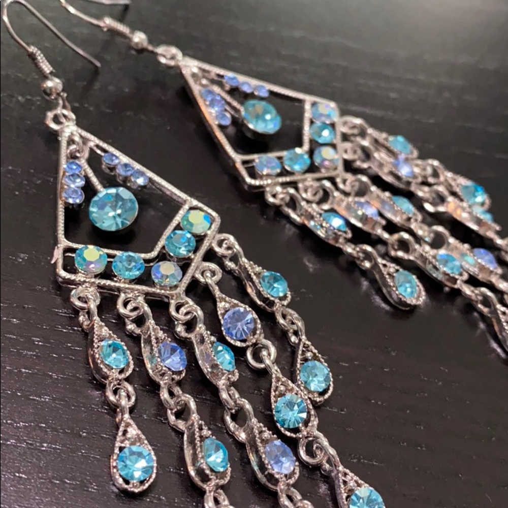 Blue Dangle Earings